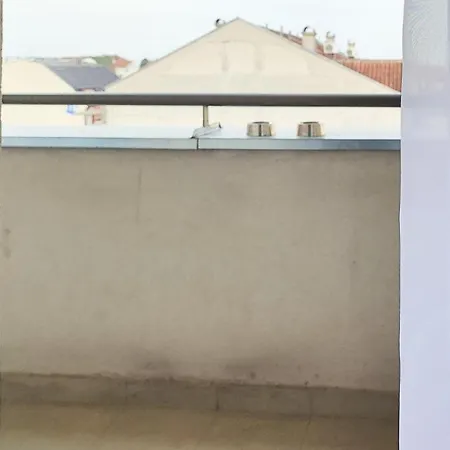 Filinhome Papa Suite 5 Novi Sad Exterior foto