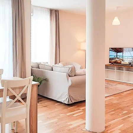Filinhome Papa Suite 5 Novi Sad Exterior foto