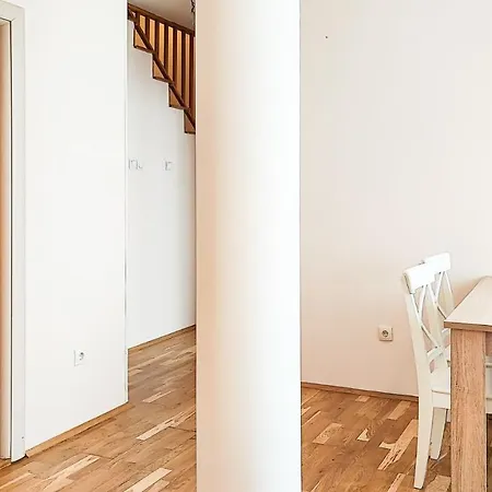 Filinhome Papa Suite 5 Novi Sad Exterior foto